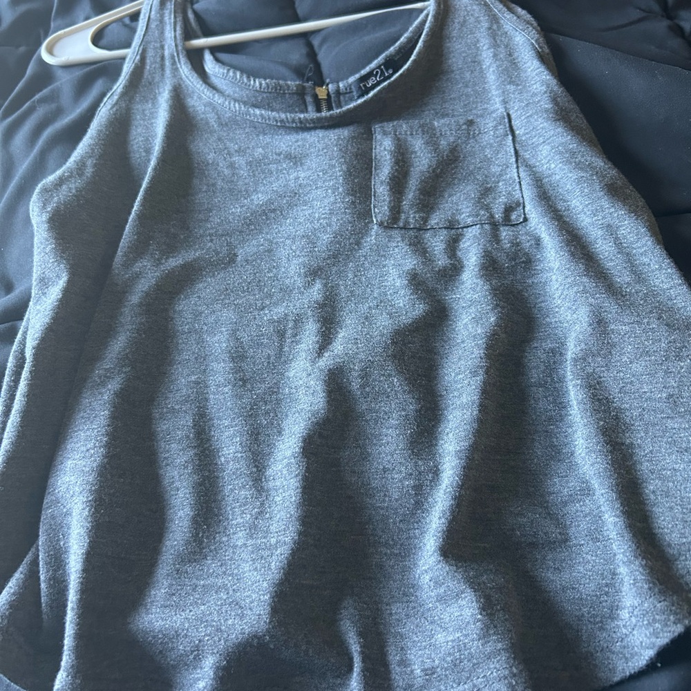 Cropped top